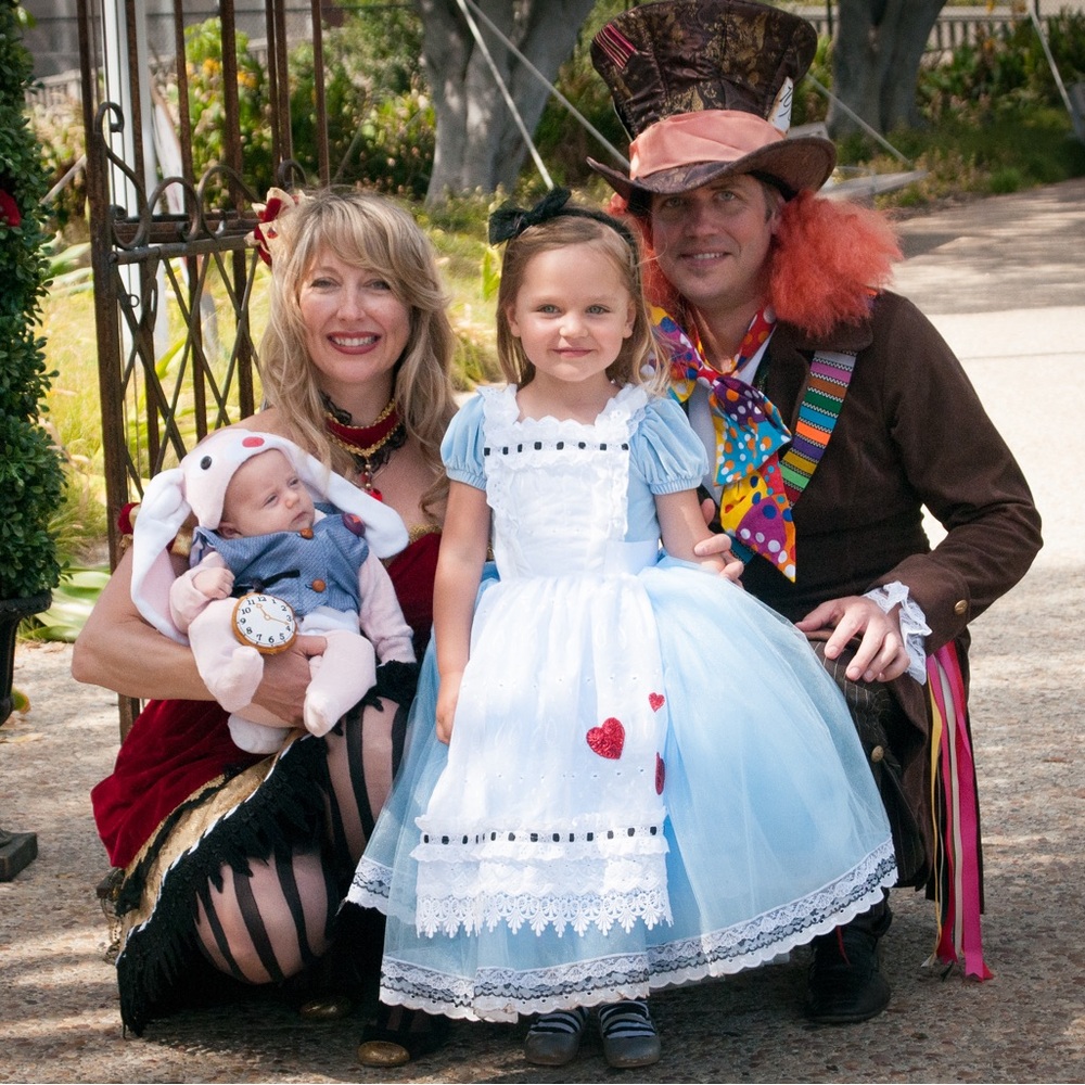 Alice in Wonderland Deluxe costume for 3-5 yr old